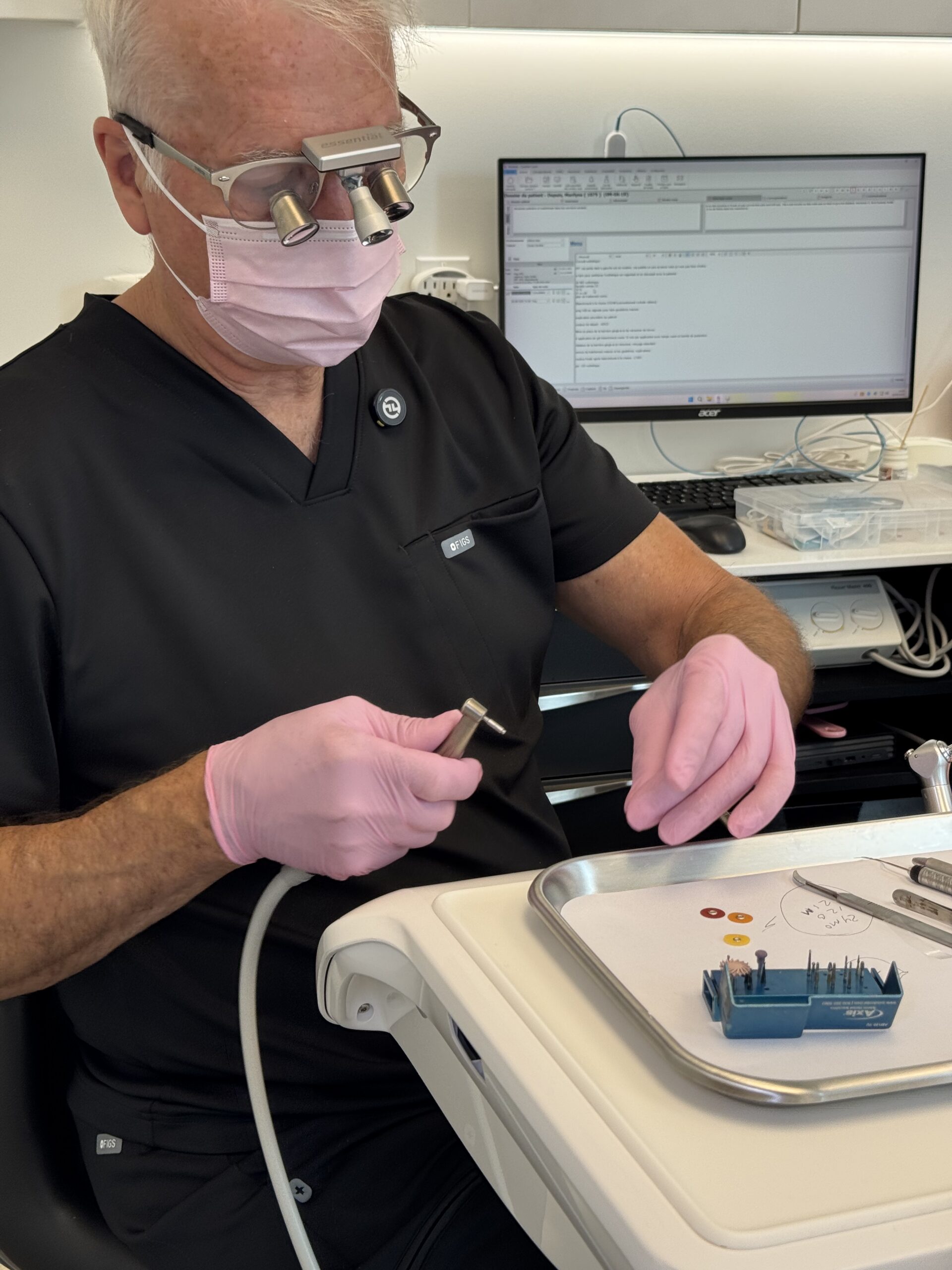 Removable dental denture for tooth loss in Laval